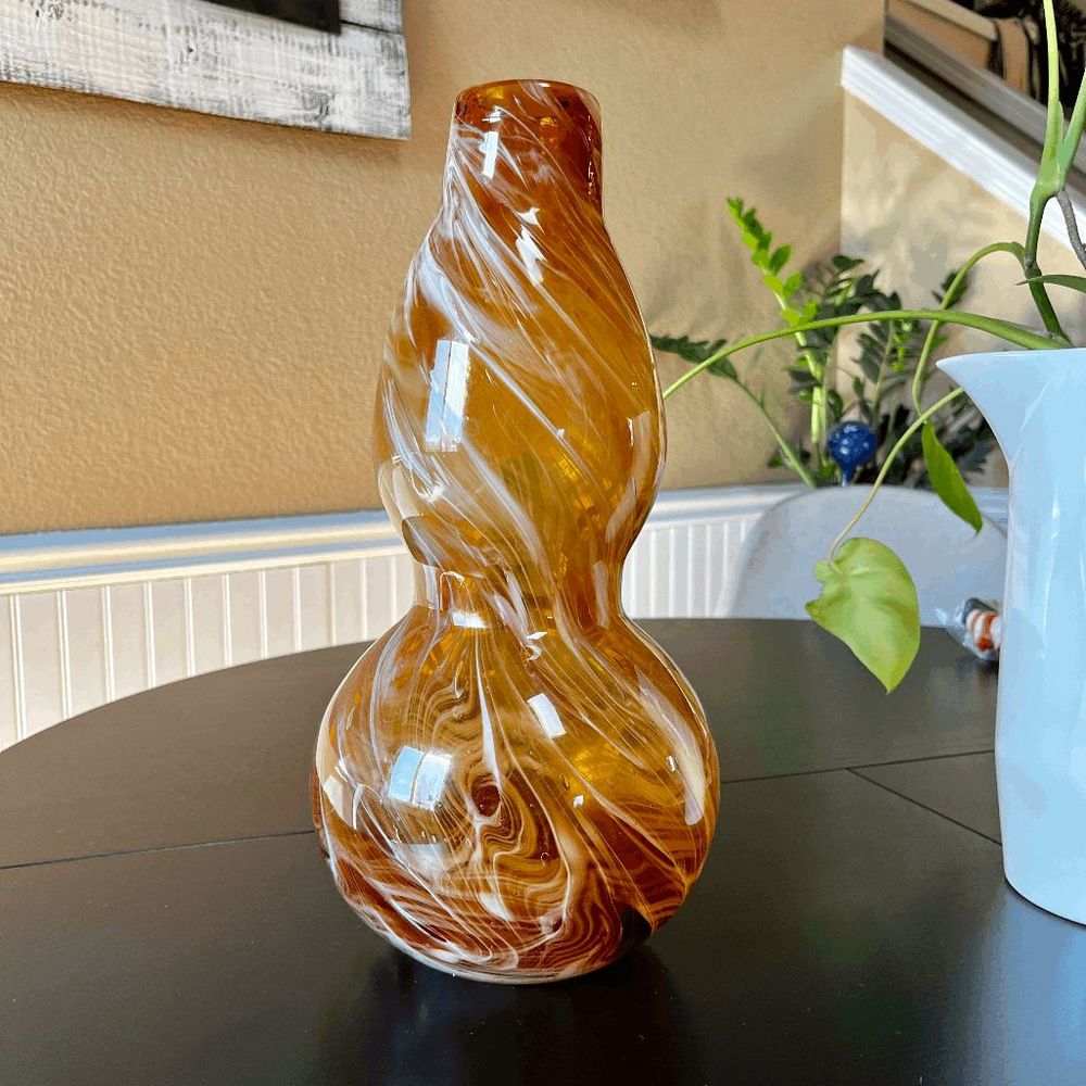 Vintage Huluping Hand Blown Brown and White Swirl Art Glass Bubble Vase